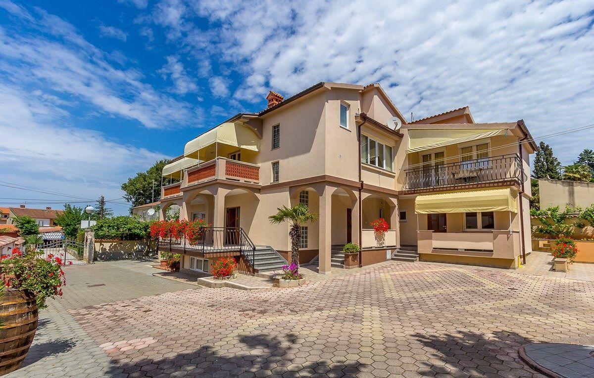 Apartments Nevija Medulin Ngoại thất bức ảnh